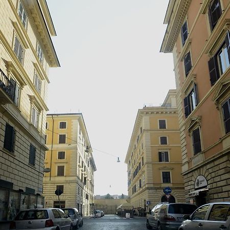 蒙特贝罗大街公寓 罗马 外观 照片